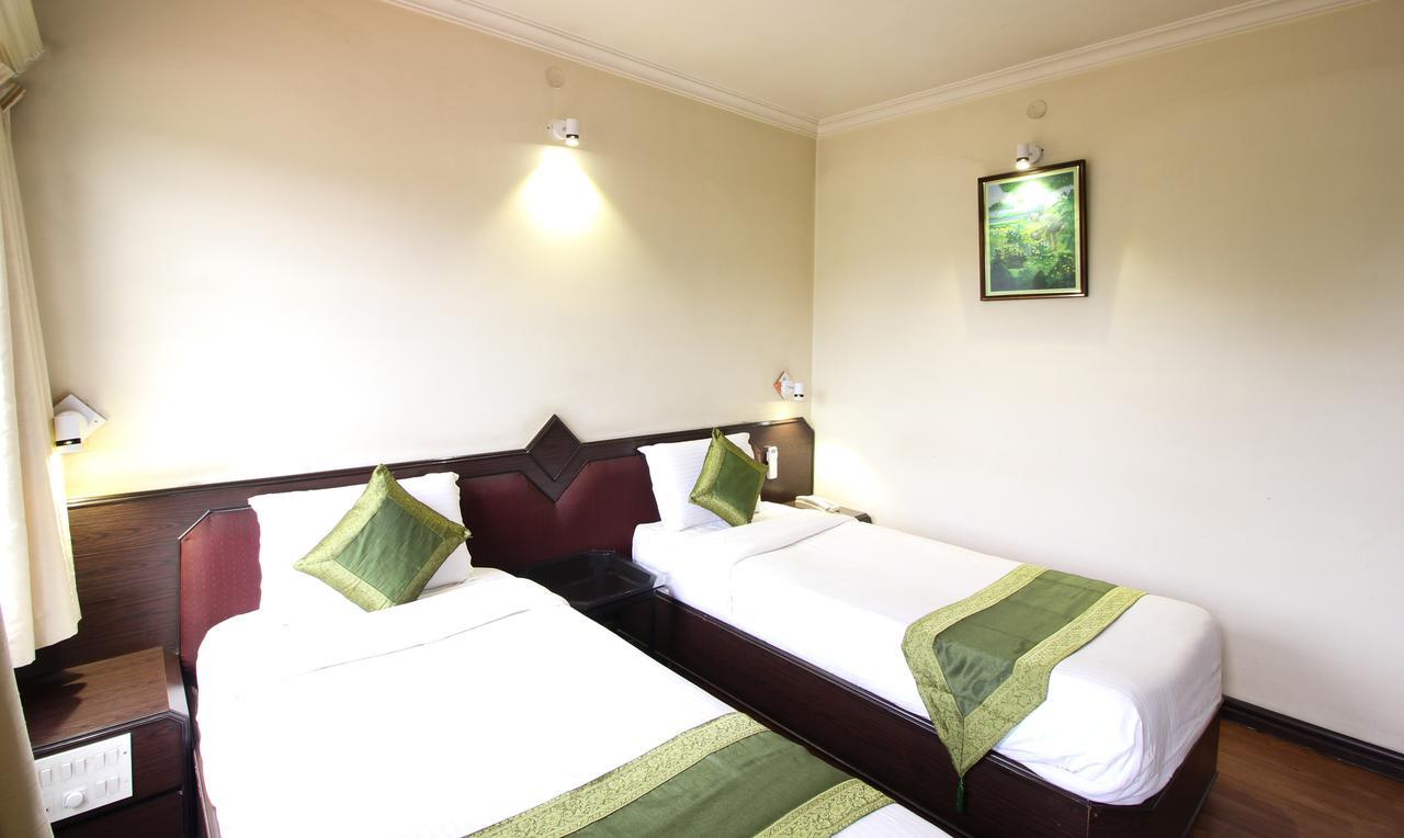 Treebo Trend Royal Inn Mysore Extérieur photo