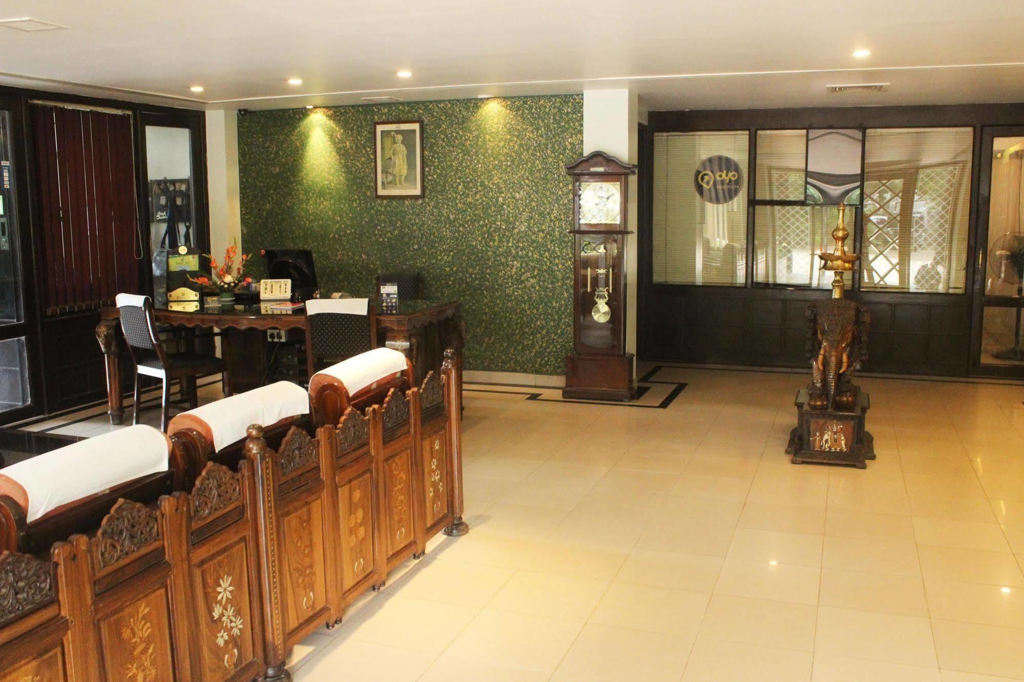 Treebo Trend Royal Inn Mysore Extérieur photo
